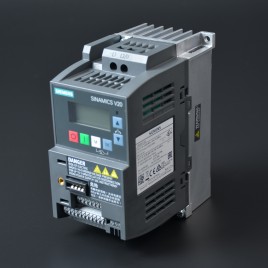 VARIADOR DE FRECUENCIA 1HP 220VAC 6SL3210-5BB17-5BV1 CON FILTRO