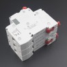 MINI INTERRUPTOR TERMOMAGNETICO SDA63C50 de 3X50A 10KA  STECK