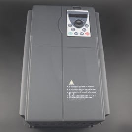 VARIADOR DE FRECUENCIA 220VAC 10HP AE200