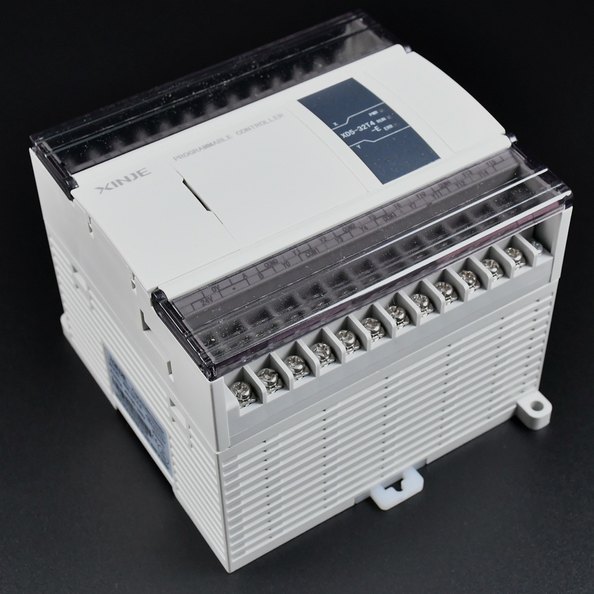 PLC XINJE XD5-32T4-E CON 4 SALIDAS RAPIDAS