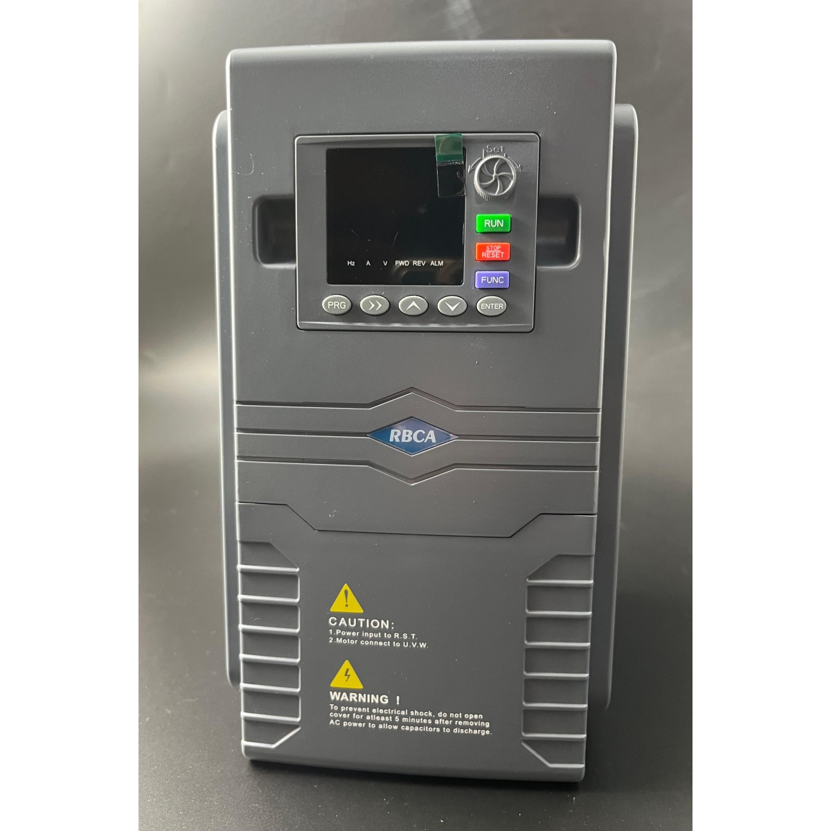 VARIADOR DE FRECUENCIA RBCA 7HP 5.5KW INPUT:1PH 220V OUTPUT:3PH 220V